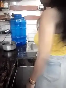 Anaya000 online show from March 28, 2026, 2:07 pm