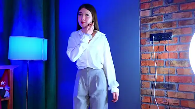 AliceZimmer online show from February 12, 2026, 8:52 pm