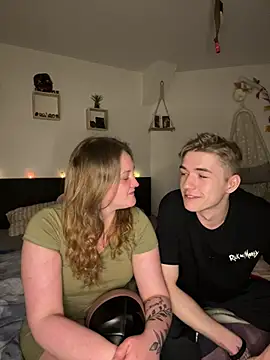 Maryjane-Spidermann online show from February 19, 2026, 7:11 pm