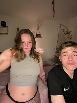 Maryjane-Spidermann online show from March 12, 2026, 8:02 pm