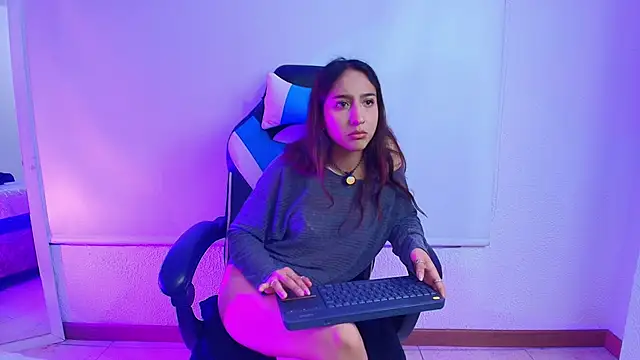 Snapshot of Gaia_n_Nix chatting on March 27, 2026, 3:15 am Gaia n Nix online show from March 27, 2026, 3:15 am