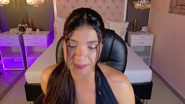 Hana Stone online show from March 1, 2026, 4:12 am