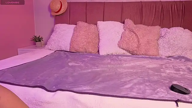 Snapshot of emma_wilder_ chatting on March 21, 2026, 7:07 pm emma wilder online show from March 21, 2026, 7:07 pm