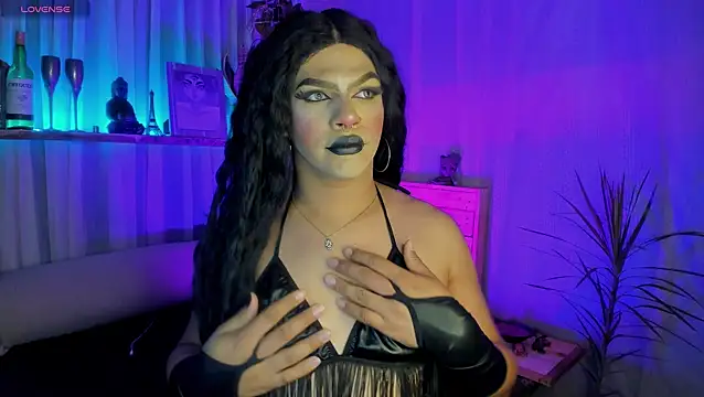 Snapshot of Miss-liaa chatting on February 18, 2026, 11:12 pm Miss-liaa online show from February 18, 2026, 11:12 pm