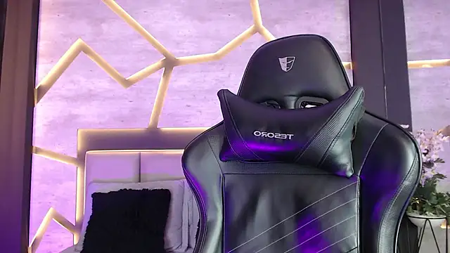 SinLickerr online show from March 17, 2026, 6:55 pm