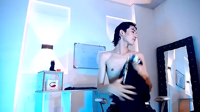 jullian ricci online show from July 22, 2026, 7:38 pm