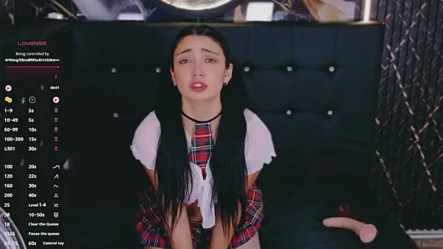 Snapshot of _ArianaToroo chatting on March 4, 2026, 2:03 pm ArianaToroo online show from March 4, 2026, 2:03 pm