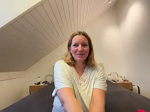 Busenwunder1280 online show from February 14, 2026, 7:30 am