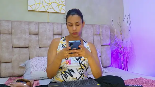 MelanyStone  online show from June 23, 2026, 2:37 pm