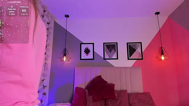 Chris Velvett online show from March 12, 2026, 11:20 pm