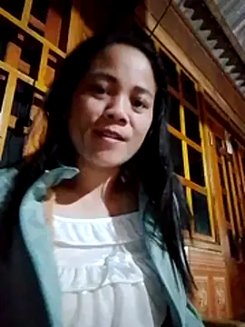 Snapshot of molly-xx chatting on March 22, 2026, 11:23 am molly-xx online show from March 22, 2026, 11:23 am