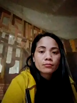 Snapshot of molly-xx chatting on March 17, 2026, 9:23 am molly-xx online show from March 17, 2026, 9:23 am