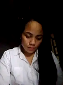 molly-xx online show from May 11, 2026, 9:43 am