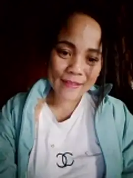 molly-xx online show from May 10, 2026, 6:28 am