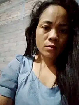 molly-xx online show from June 4, 2026, 8:02 pm
