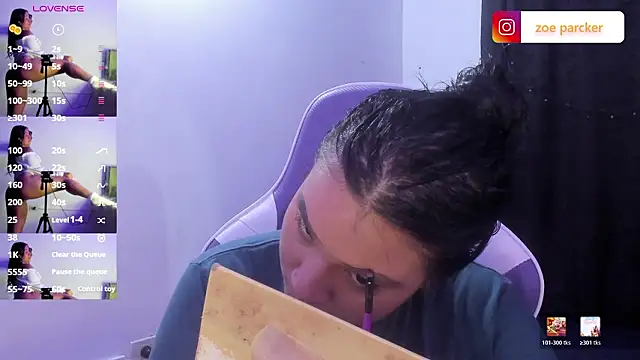 ZoeParcker online show from March 16, 2026, 8:11 pm