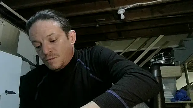 ShadowLove85 online show from February 11, 2026, 8:03 am