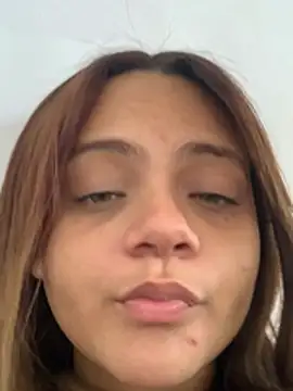 ayla0881 online show from June 19, 2026, 2:23 pm