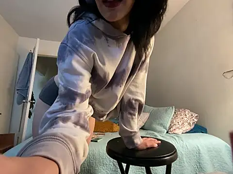 yourcherrylady online show from February 11, 2026, 9:03 pm