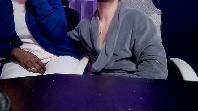 YouAndMe-forever online show from February 11, 2026, 11:15 pm