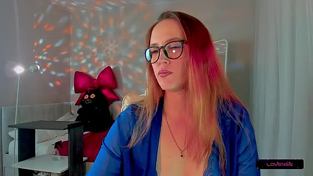 she wolf online show from February 19, 2026, 1:08 pm