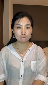 jiejie8888 online show from February 11, 2026, 10:04 am