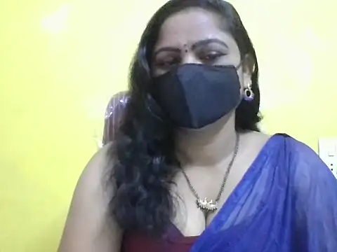 anu-reddyy online show from April 10, 2026, 5:03 am