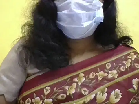 anu-reddyy online show from February 25, 2026, 4:01 am