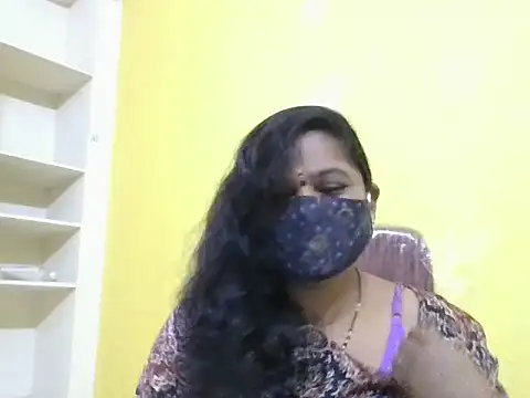 anu-reddyy online show from March 20, 2026, 4:13 am