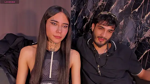 Snapshot of LovexJuxn8 chatting on March 19, 2026, 6:57 am LovexJuxn8 online show from March 19, 2026, 6:57 am