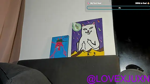 Snapshot of LovexJuxn8 chatting on March 9, 2026, 7:50 pm LovexJuxn8 online show from March 9, 2026, 7:50 pm