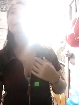 Snapshot of cute-shine chatting on March 8, 2026, 2:59 am cute-shine online show from March 8, 2026, 2:59 am