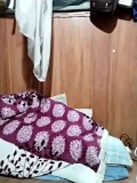 Snapshot of cute-shine chatting on March 17, 2026, 1:36 pm cute-shine online show from March 17, 2026, 1:36 pm