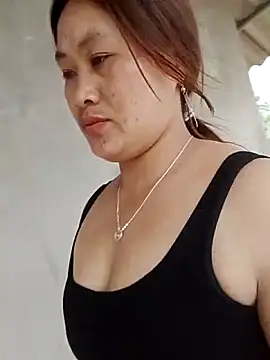 Snapshot of bany-lee chatting on March 29, 2026, 4:36 am bany-lee online show from March 29, 2026, 4:36 am