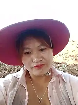 Snapshot of bany-lee chatting on March 30, 2026, 1:40 am bany-lee online show from March 30, 2026, 1:40 am