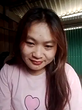 Snapshot of bany-lee chatting on March 27, 2026, 12:30 am bany-lee online show from March 27, 2026, 12:30 am