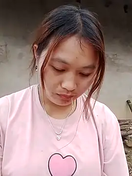 Snapshot of bany-lee chatting on March 27, 2026, 10:49 am bany-lee online show from March 27, 2026, 10:49 am