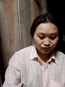 Snapshot of bany-lee chatting on March 4, 2026, 2:36 pm bany-lee online show from March 4, 2026, 2:36 pm