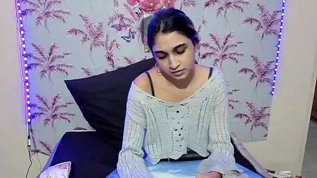 Snapshot of Amber_Rose06 chatting on June 9, 2026, 5:08 am Amber Rose06 online show from June 9, 2026, 5:08 am