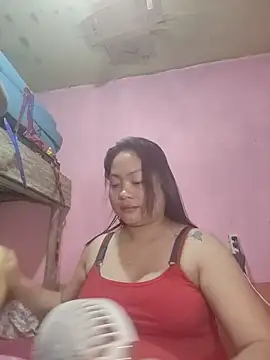 sweety pie18 online show from February 11, 2026, 1:55 pm