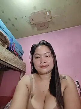 sweety pie18 online show from February 23, 2026, 12:12 am