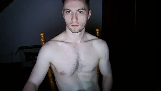 Snapshot of Marliten chatting on July 4, 2026, 8:13 pm Marliten online show from July 4, 2026, 8:13 pm