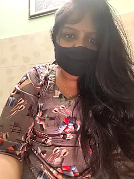 Snapshot of Joyti_07 chatting on March 22, 2026, 8:38 am Joyti 07 online show from March 22, 2026, 8:38 am