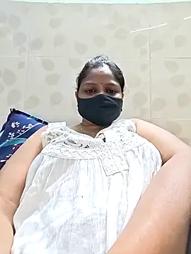 Snapshot of Joyti_07 chatting on March 21, 2026, 4:55 pm Joyti 07 online show from March 21, 2026, 4:55 pm