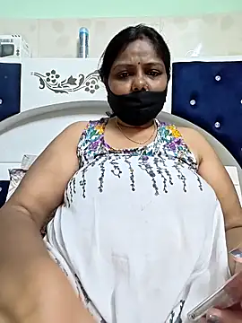 Snapshot of Joyti_07 chatting on March 5, 2026, 7:27 am Joyti 07 online show from March 5, 2026, 7:27 am