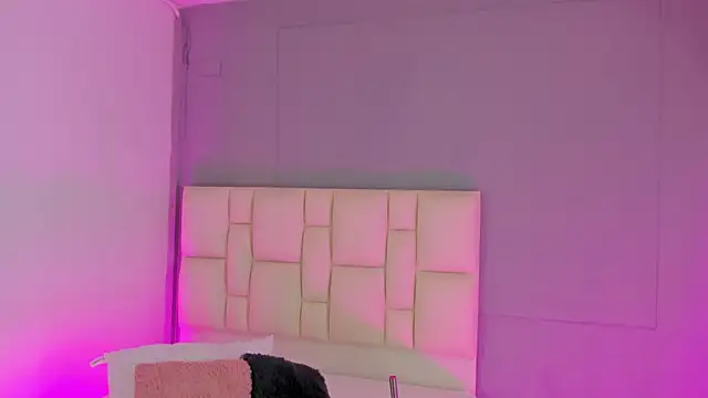 Zaphiro  Sky online show from March 23, 2026, 8:47 am