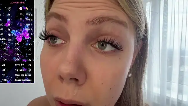 Snapshot of Dear_neighbor chatting on April 3, 2026, 12:22 pm Dear neighbor online show from April 3, 2026, 12:22 pm