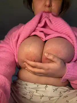 Ms Luisa online show from February 12, 2026, 2:06 pm