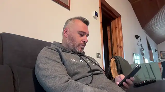 marcovik1 online show from March 12, 2026, 8:51 am