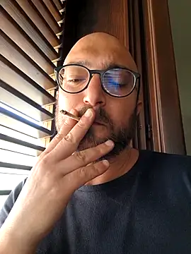 cetriolino online show from April 2, 2026, 9:27 am